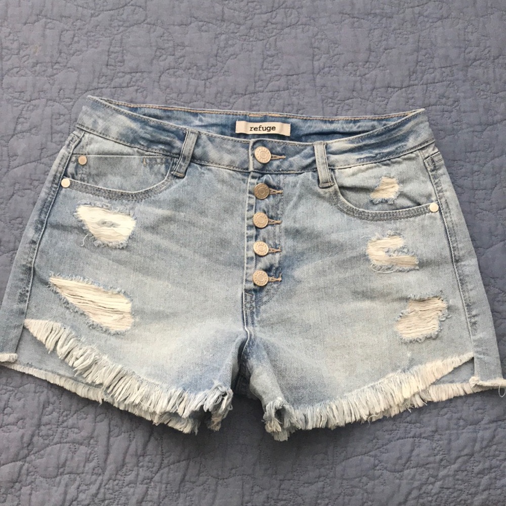 Refuge button fly denim shorts